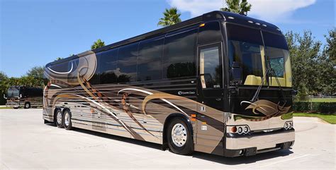 luxury motorhomes for sale.